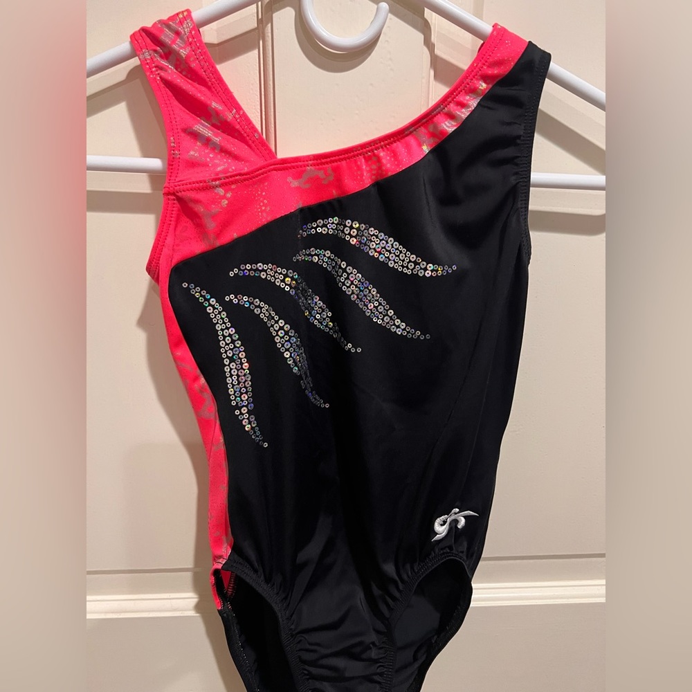 Girls GK leotard, pink and black, size CM, excellent condition